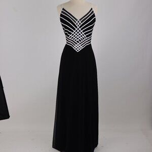 🌺 Tadashi NWT Black White Long Bodycon Tight Fitting Maxi Dress Gown Vintage